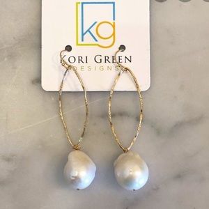 Pearl Drop Earrings